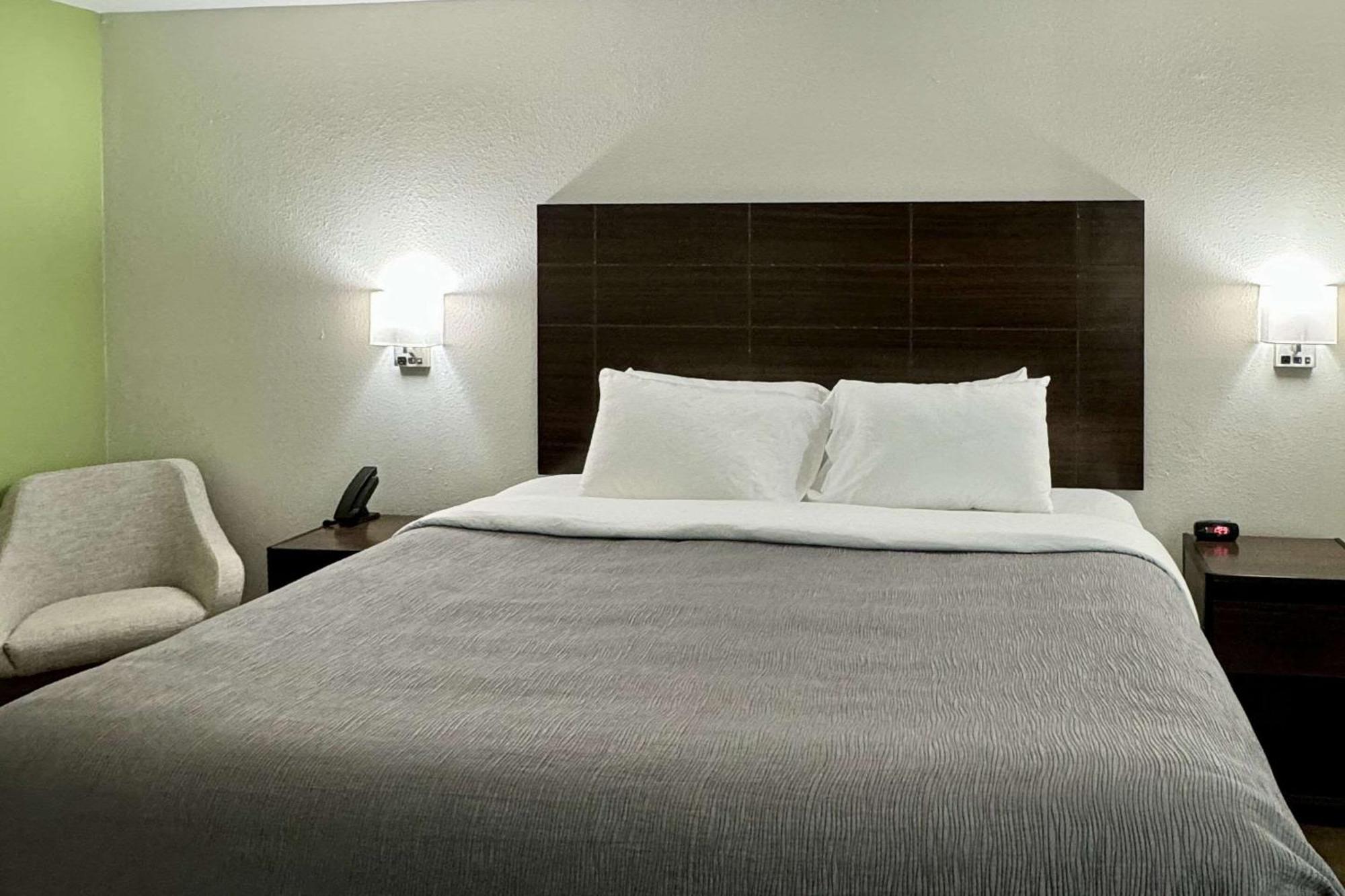 Quality Inn Sulphur Eksteriør bilde