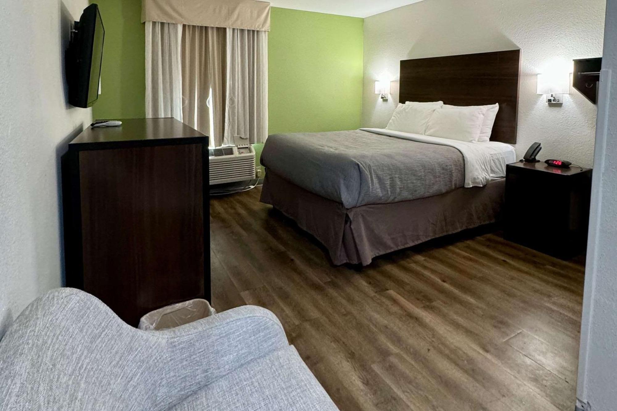 Quality Inn Sulphur Eksteriør bilde